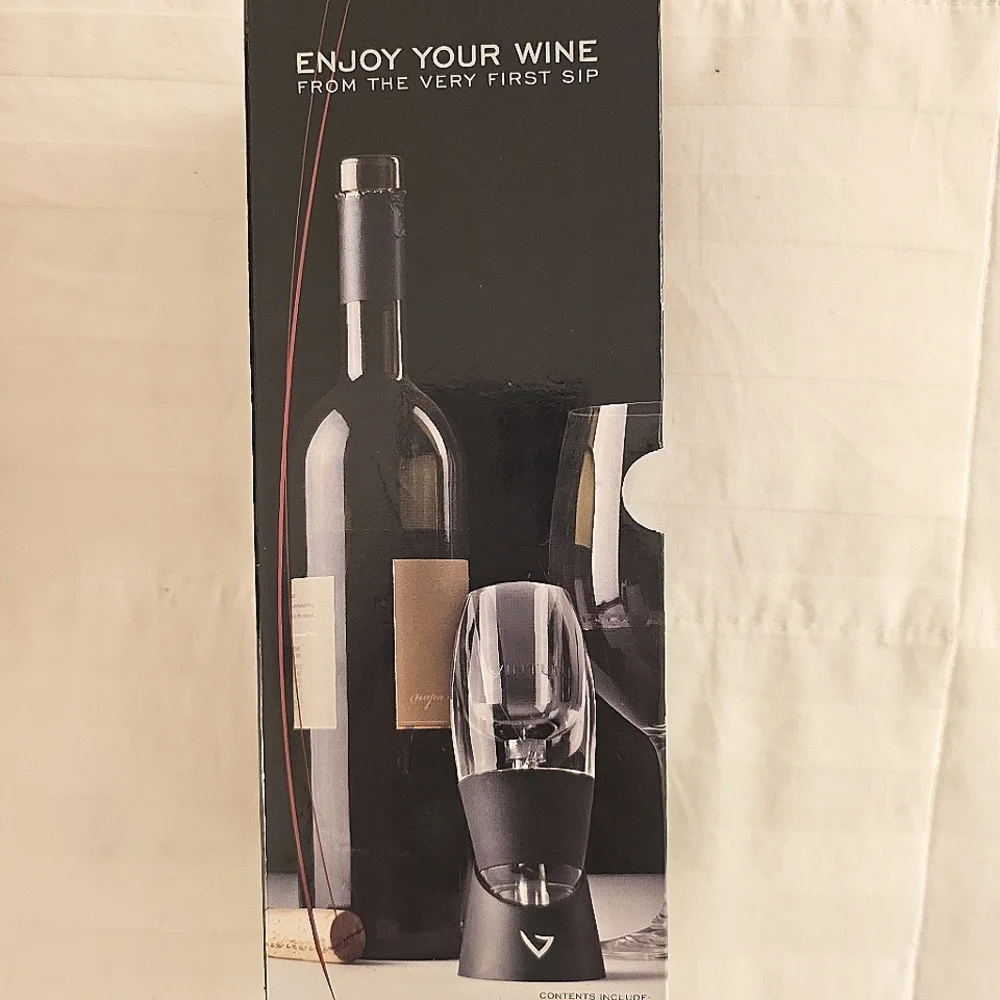 Vinturi Essential Wine Aerator for Enhanced Flavors with Smoother Finish